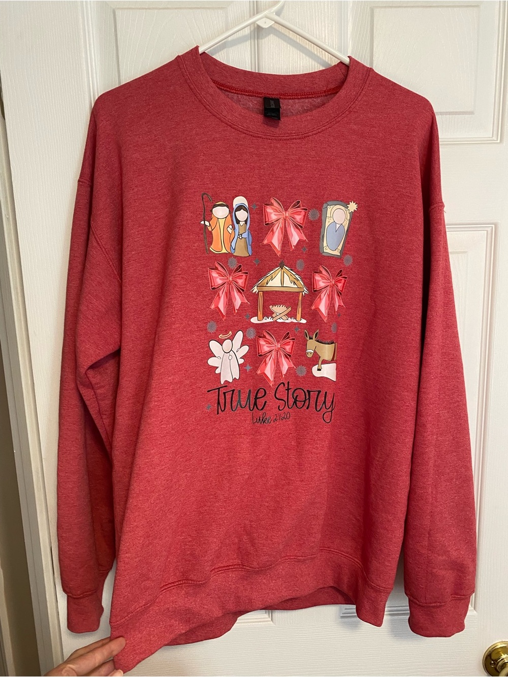 Gildan Red Women's Crewneck Sweatshirt with Holiday Nativity Graphic